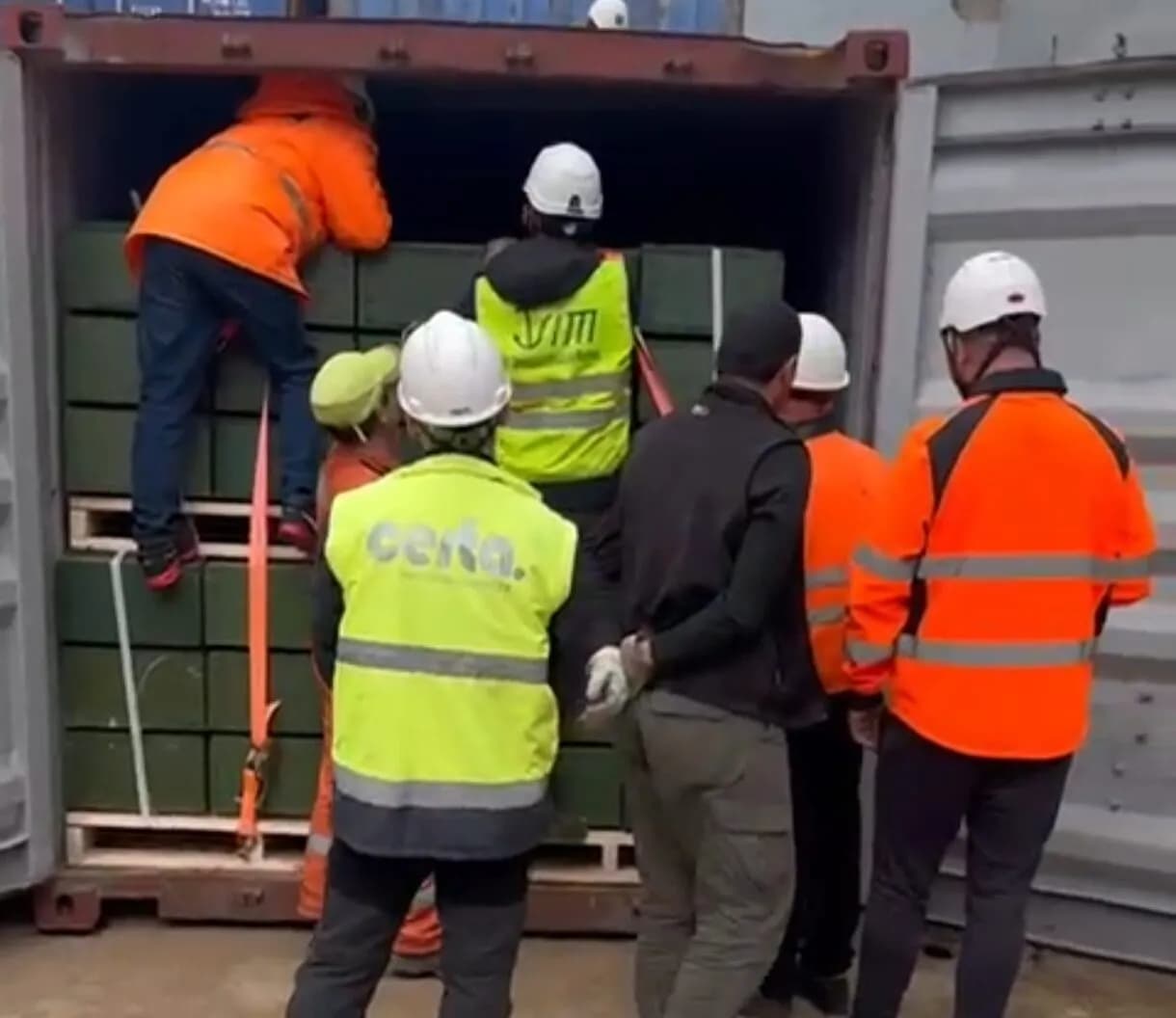 Concluye con éxito la operativa del HC Eva Marie en el Puerto de Vigo