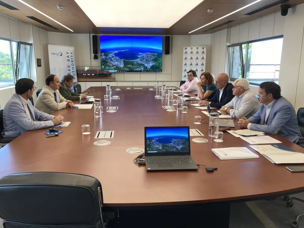 El Clúster Marítimo de Andalucía reivindica, una vez más, el desarrollo ferroviario del puerto de Algeciras