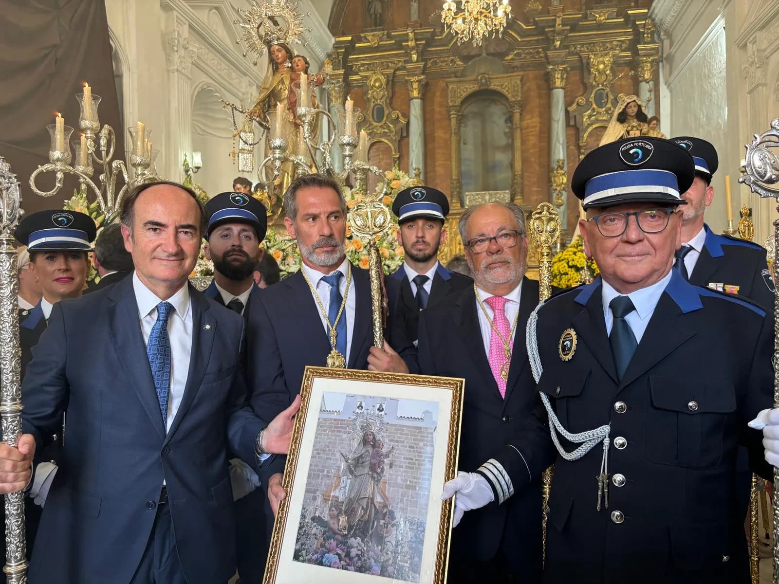 La Policía Portuaria cumplió 25 años escoltando a la Virgen del Carmen en Algeciras