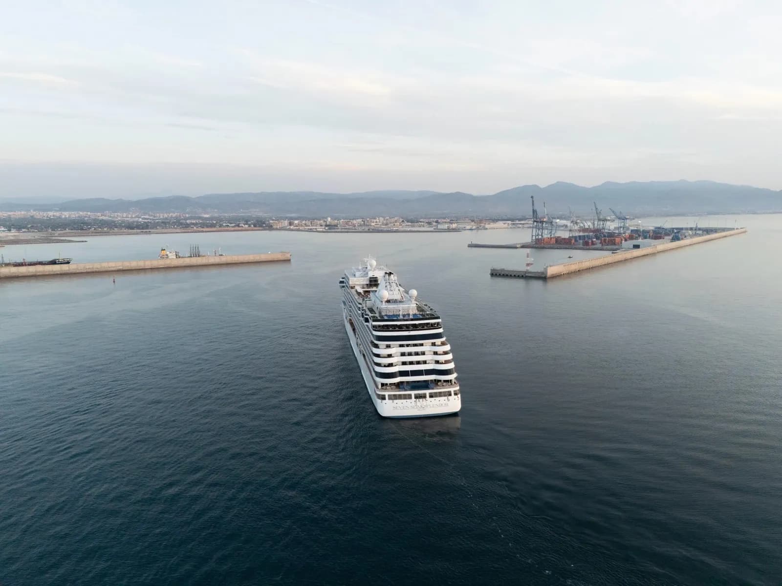 El Puerto de Castellón organiza la Jornada “Economía Azul: Un Futuro Sostenible para Nuestros Océanos y Zonas Costeras”