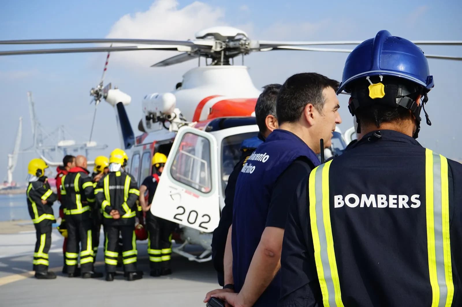 Un modelo mixto en el Servicio de Prevención y Extinción de Incendios garantiza la seguridad del Puerto de Tarragona