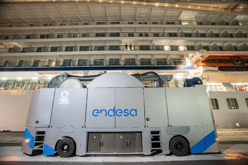 El Puerto de Cádiz inaugura la primera instalación OPS para cruceros de España junto a Endesa