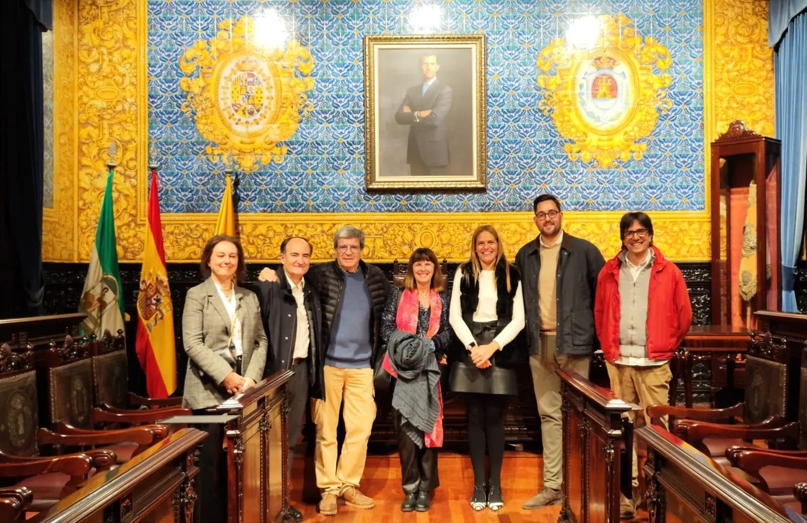 El expresidente de la APV visita el Ayuntamiento de Algeciras