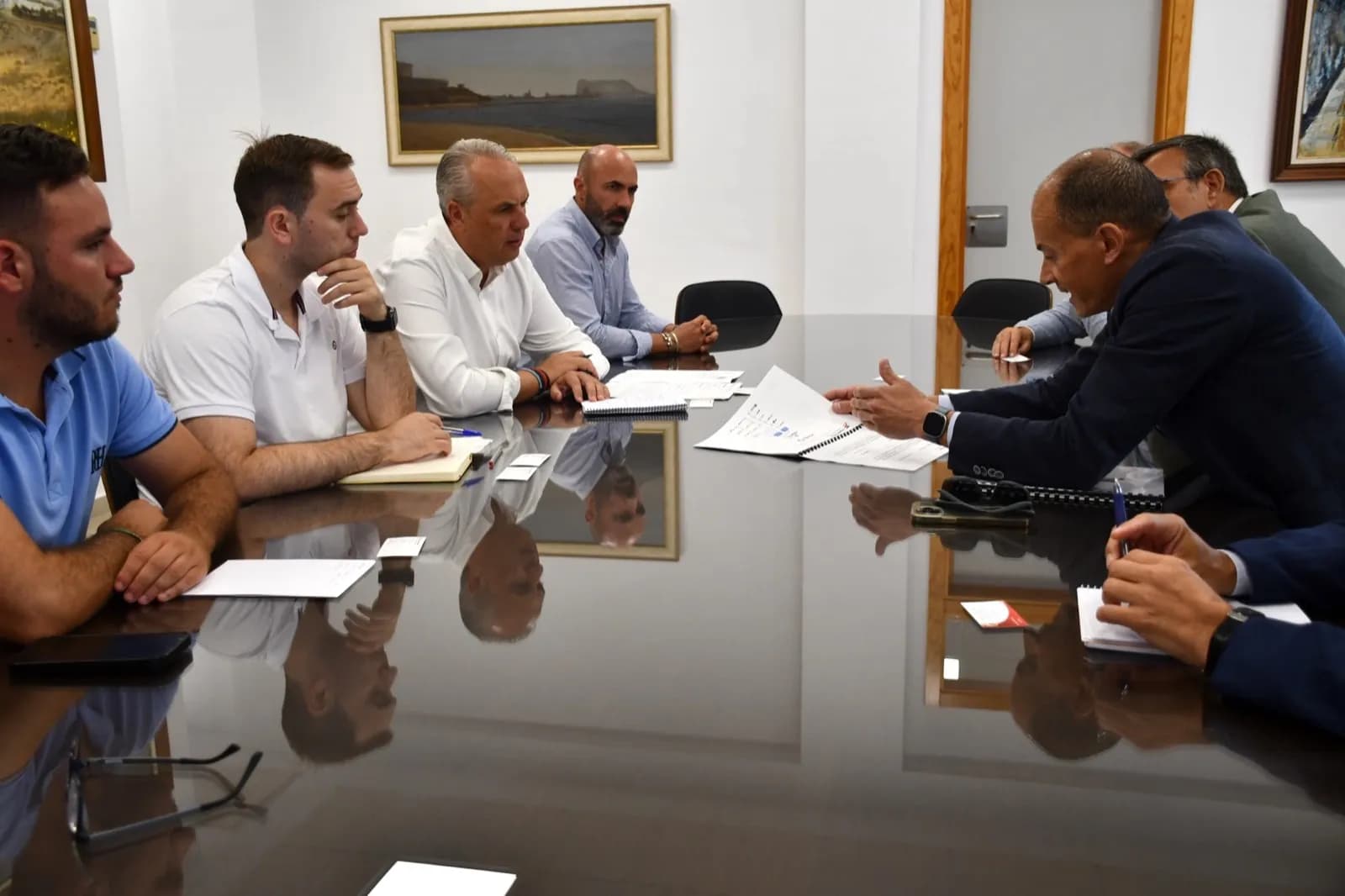 Dragados Offshore construirá dos plataformas de energía renovable en el puerto de Campamento a partir de 2026