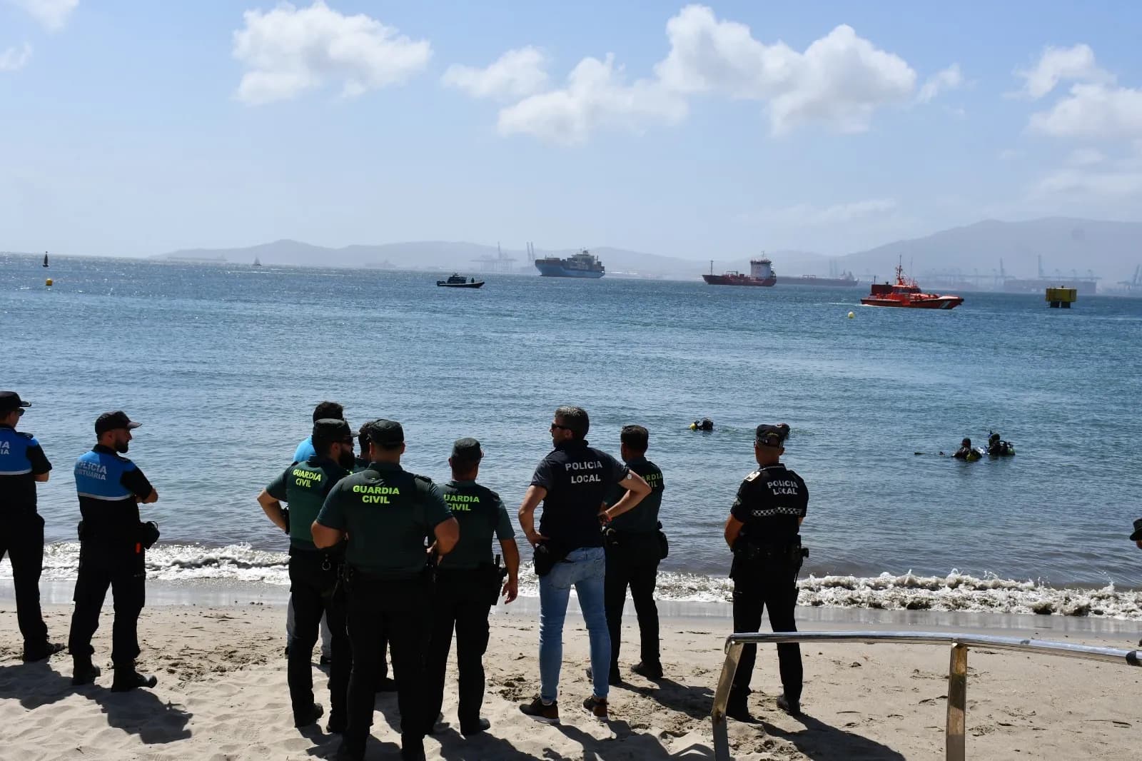 Fallece un buzo en la Bahía de Algeciras durante una inmersión