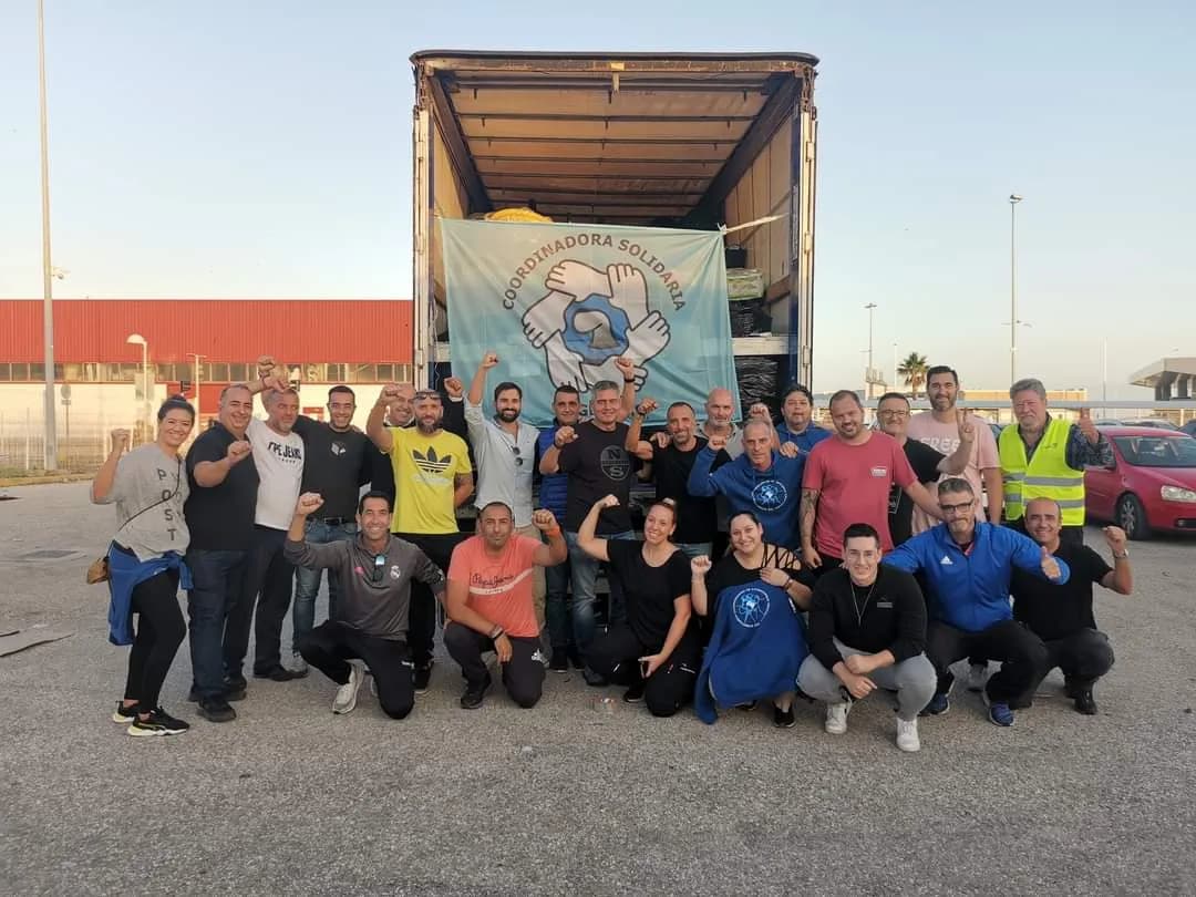 Los estibadores del Puerto de Algeciras envían casi 60 toneladas de ayuda a los afectados por la DANA en Valencia
