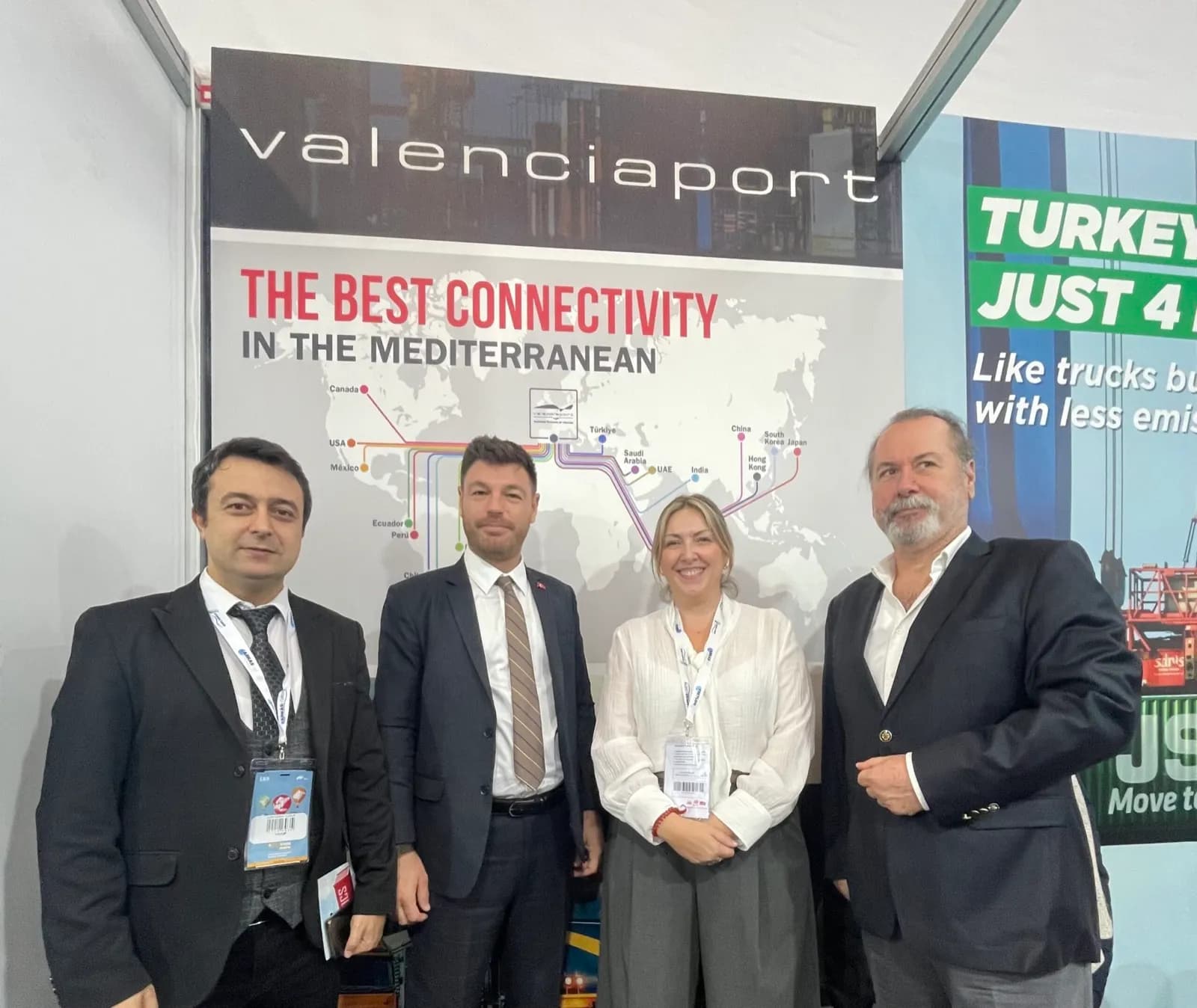 Valenciaport promociona su conectividad y servicios en Logitrans 2024 en Turquía