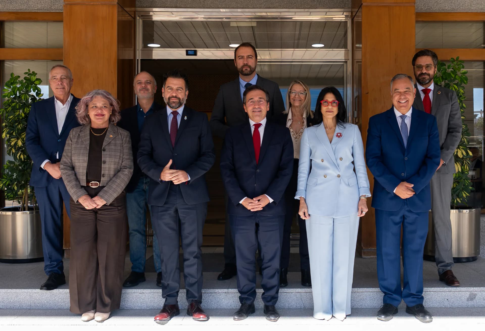 Albares defiende la cooperación económica entre Europa e Iberoamérica en la Asamblea de Zonas Francas celebrada en Cádiz