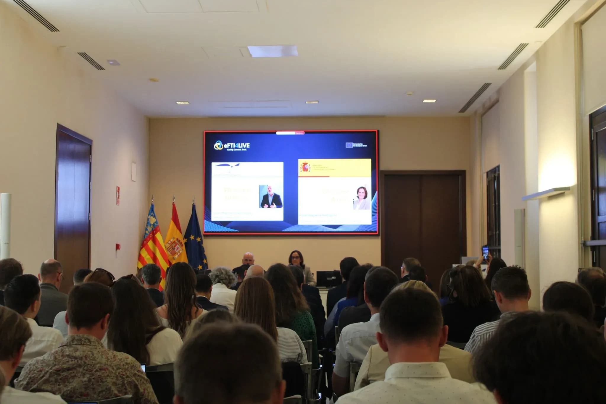 Valenciaport acoge un encuentro europeo clave para impulsar la digitalización del transporte de mercancías