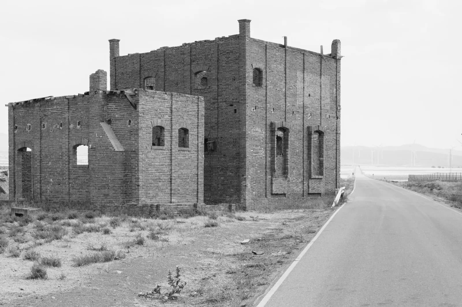 La exposición «Intervalos de sombra» de Pablo López abre sus puertas en el Centro de Arte Faro Cabo Mayor