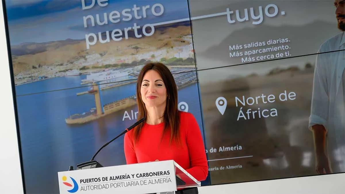 El Puerto de Almería lanza una campaña para atraer pasajeros durante la Operación Paso del Estrecho
