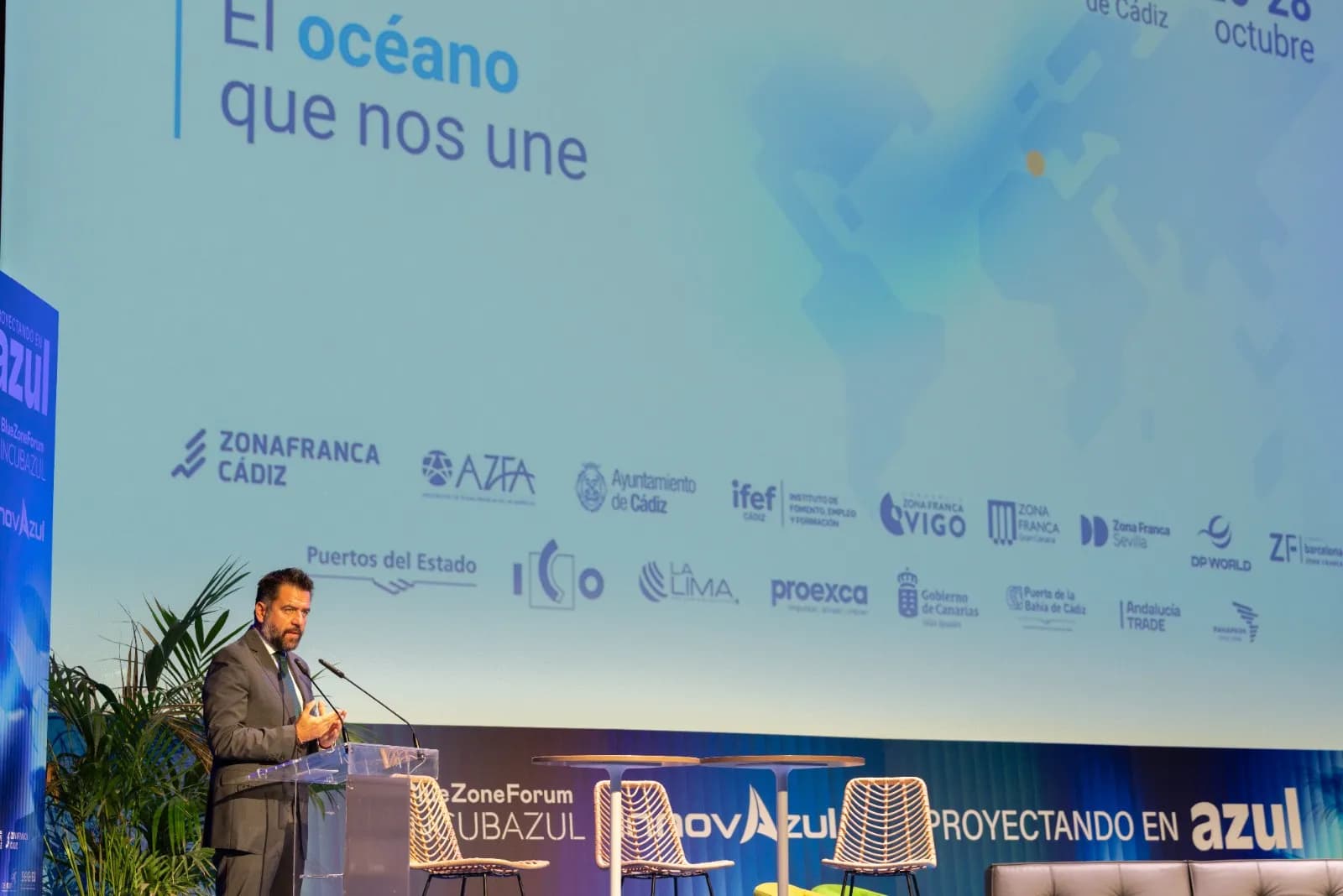 La XXIX Conferencia de Zonas Francas Iberoamericanas abre en Cádiz con la logística portuaria y la cooperación internacional como ejes de debate