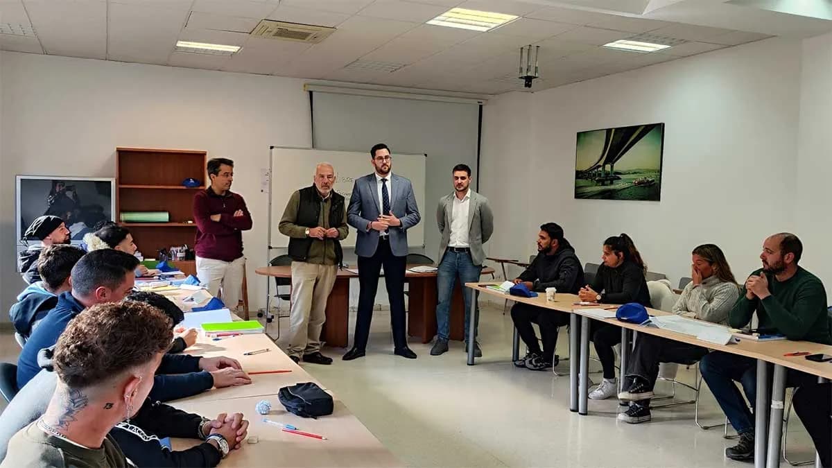 El IFAPA y el Ayuntamiento de Algeciras impulsan la capacitación en el sector pesquero