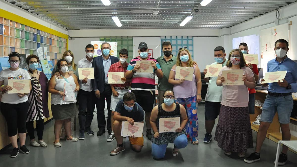 La Cámara de Comercio del Campo de Gibraltar finaliza un curso de auxiliar de supermercado y reponedor