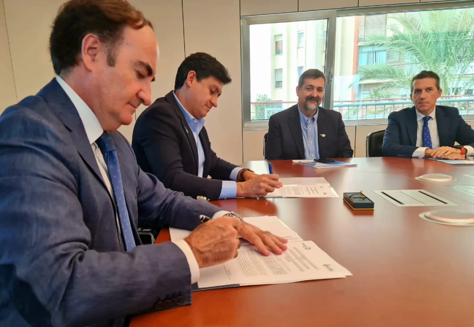 La APBA y PROCOMER renuevan la relación comercial entre Algeciras y Costa Rica