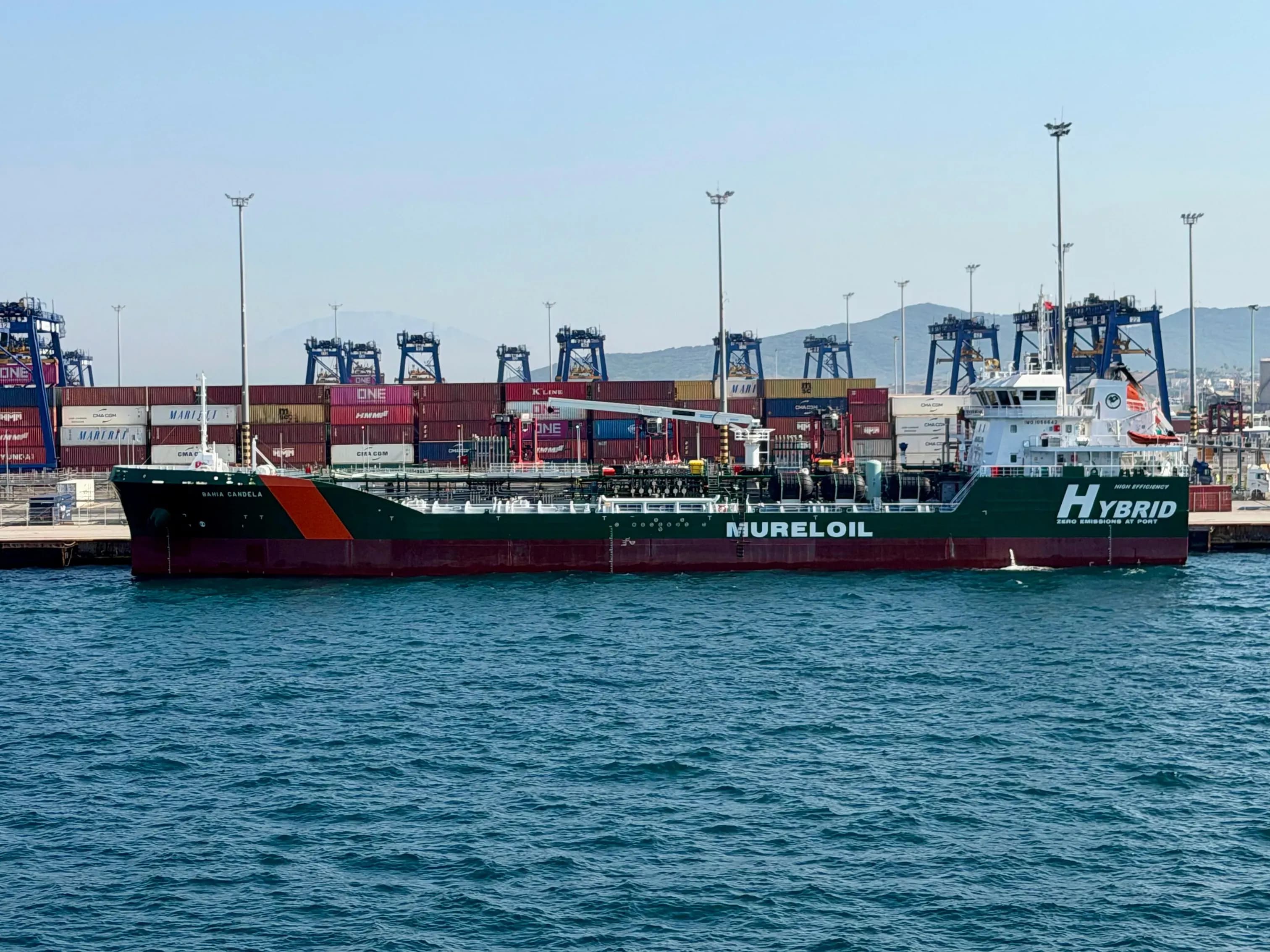 El buque quimiquero Bahía Candela entra en servicio y se incorpora a la flota de Mureloil