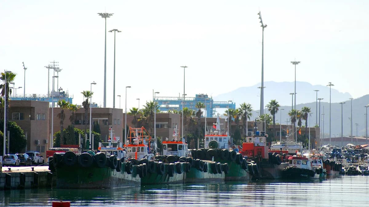 Gabarras y Servicios denuncia el envío de correos anónimos con acusaciones sobre su actividad en el Puerto de Algeciras