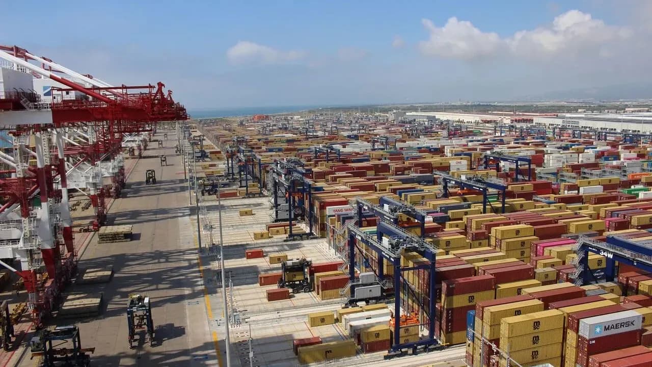 Hutchison Ports BEST obtiene el sello "Calculo y Reduzco" del Ministerio de Transición Ecológica