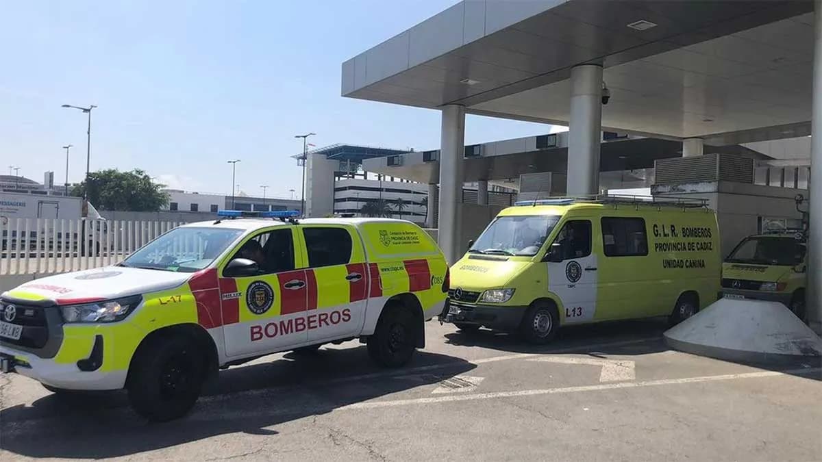 Las tres principales navieras del Estrecho ponen sus flotas a disposición de la ayuda a Marruecos