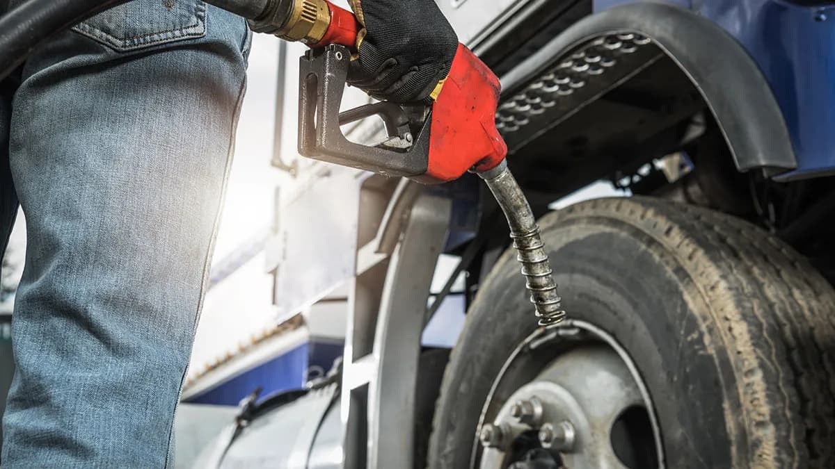 La ayuda directa al gasóleo profesional baja a 5 céntimos por litro en septiembre