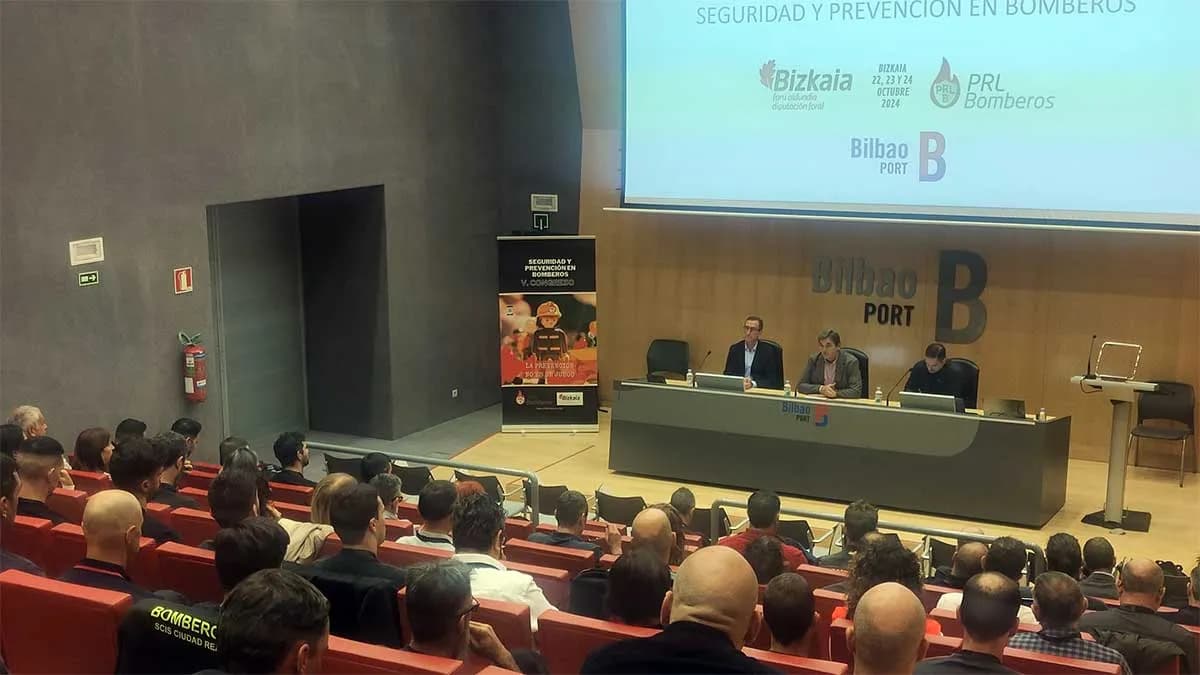 El Puerto de Bilbao acoge el V Congreso sobre Seguridad y Prevención en los servicios de bomberos