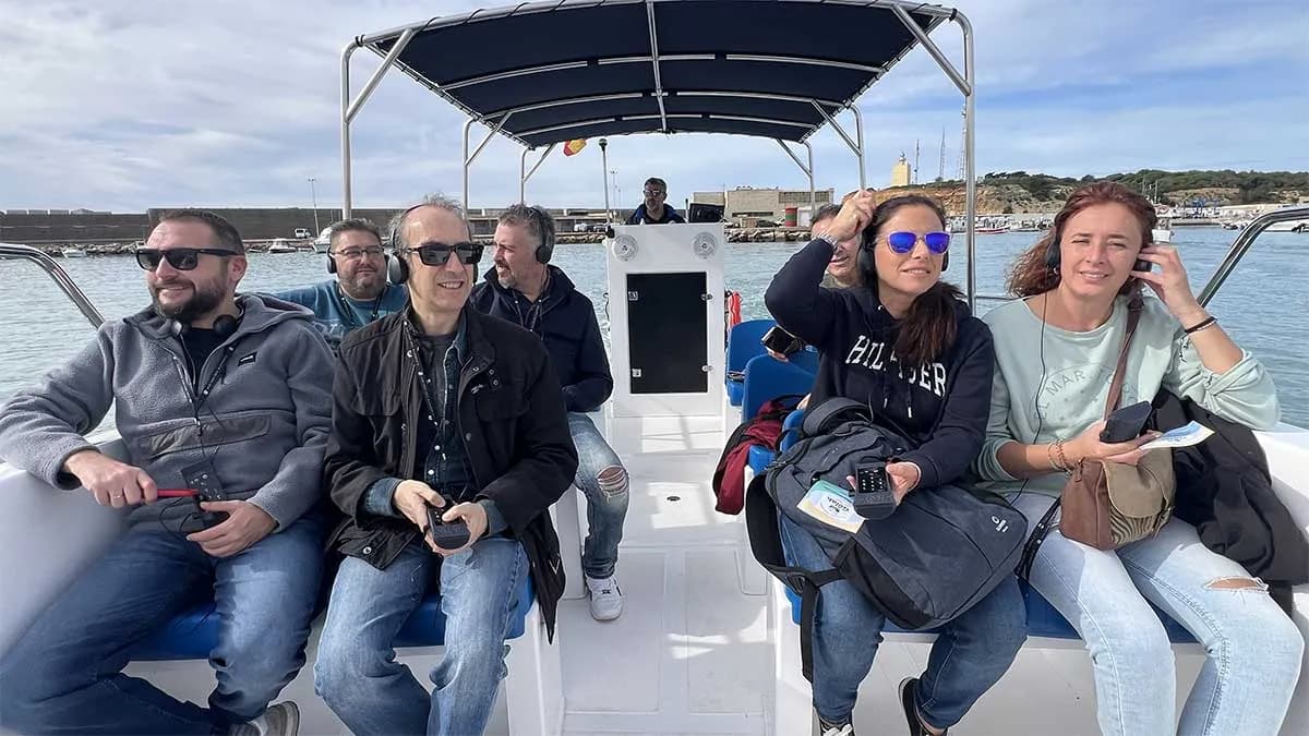 Los pescadores de Conil ponen en marcha un proyecto de turismo marinero