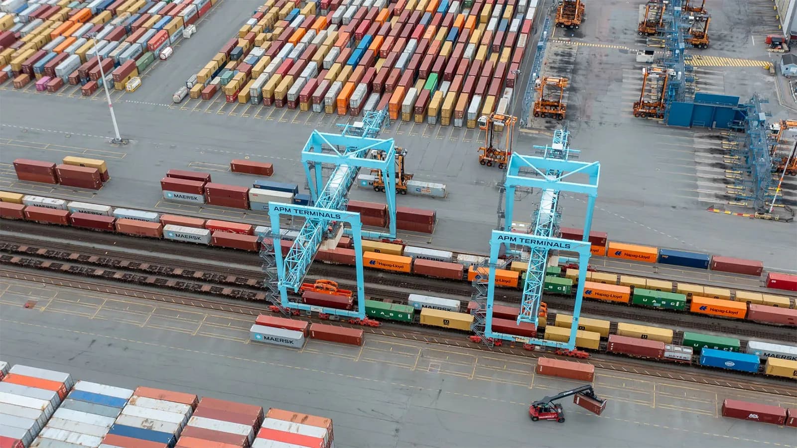Un nuevo servicio ferroviario favorece las exportaciones forestales suecas a través del Puerto de Gotemburgo
