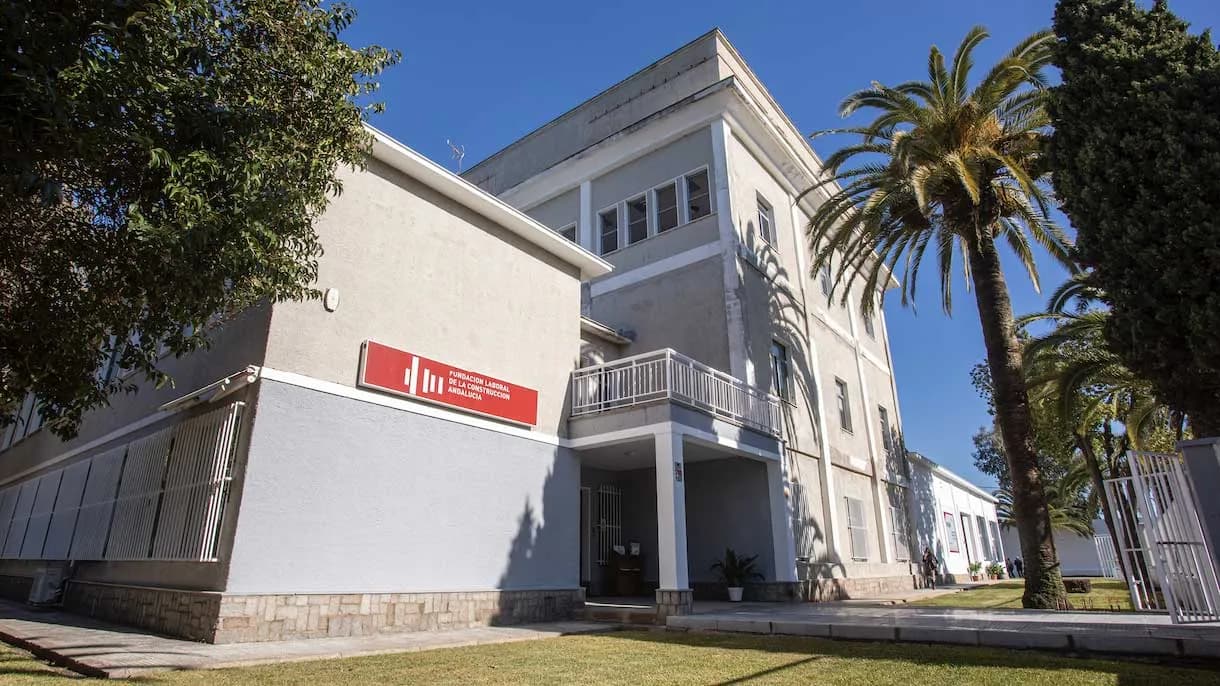El Puerto de Huelva licita las obras de mejora del edificio «Huelva 2000»