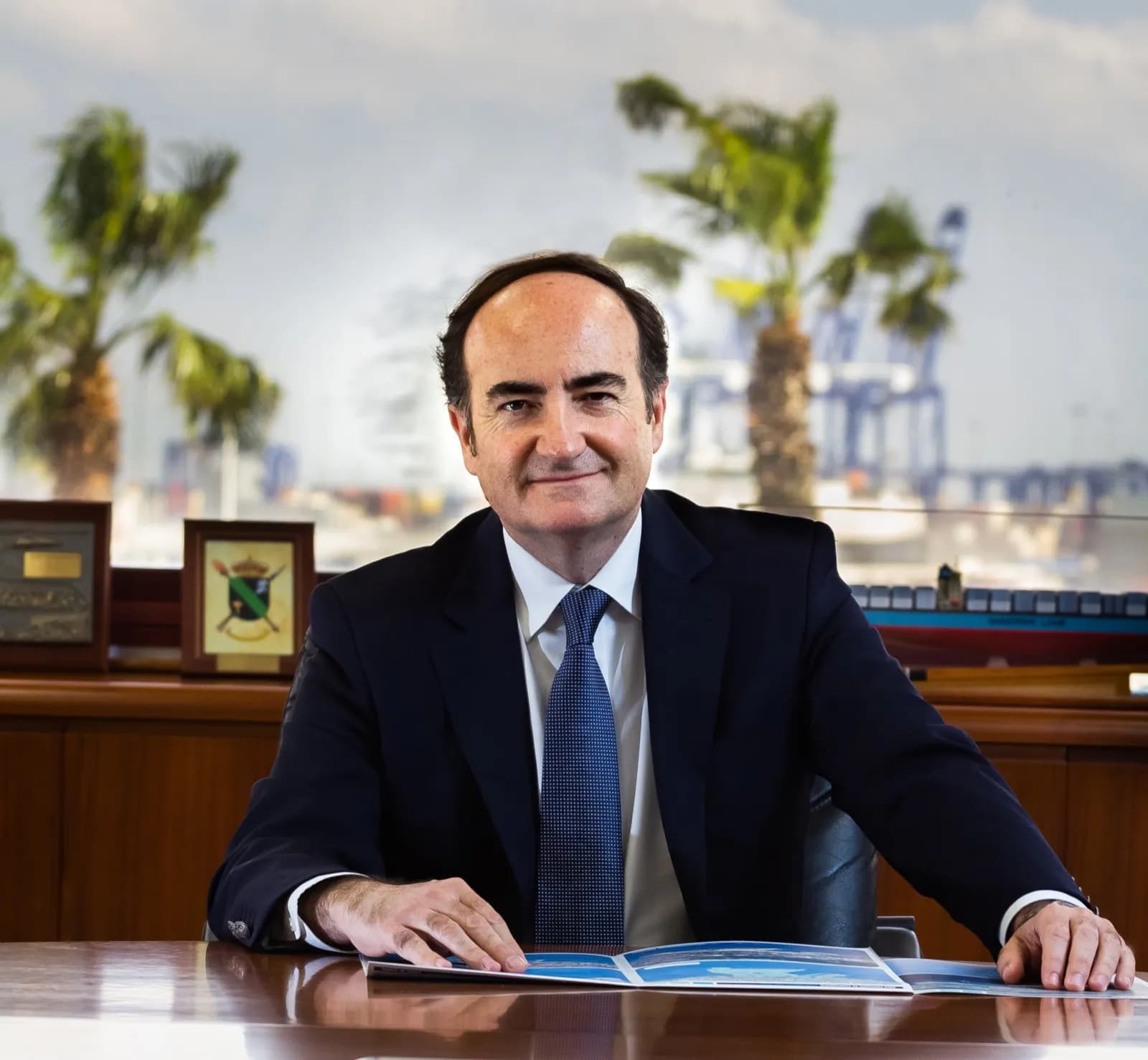 Landaluce reclama la modernización de los procedimientos aduaneros en el PCF del Puerto de Algeciras
