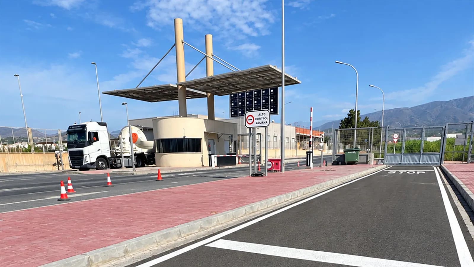 El Puerto de Motril destina 1,7 millones a digitalizar la salida de mercancías y eliminar documentación física