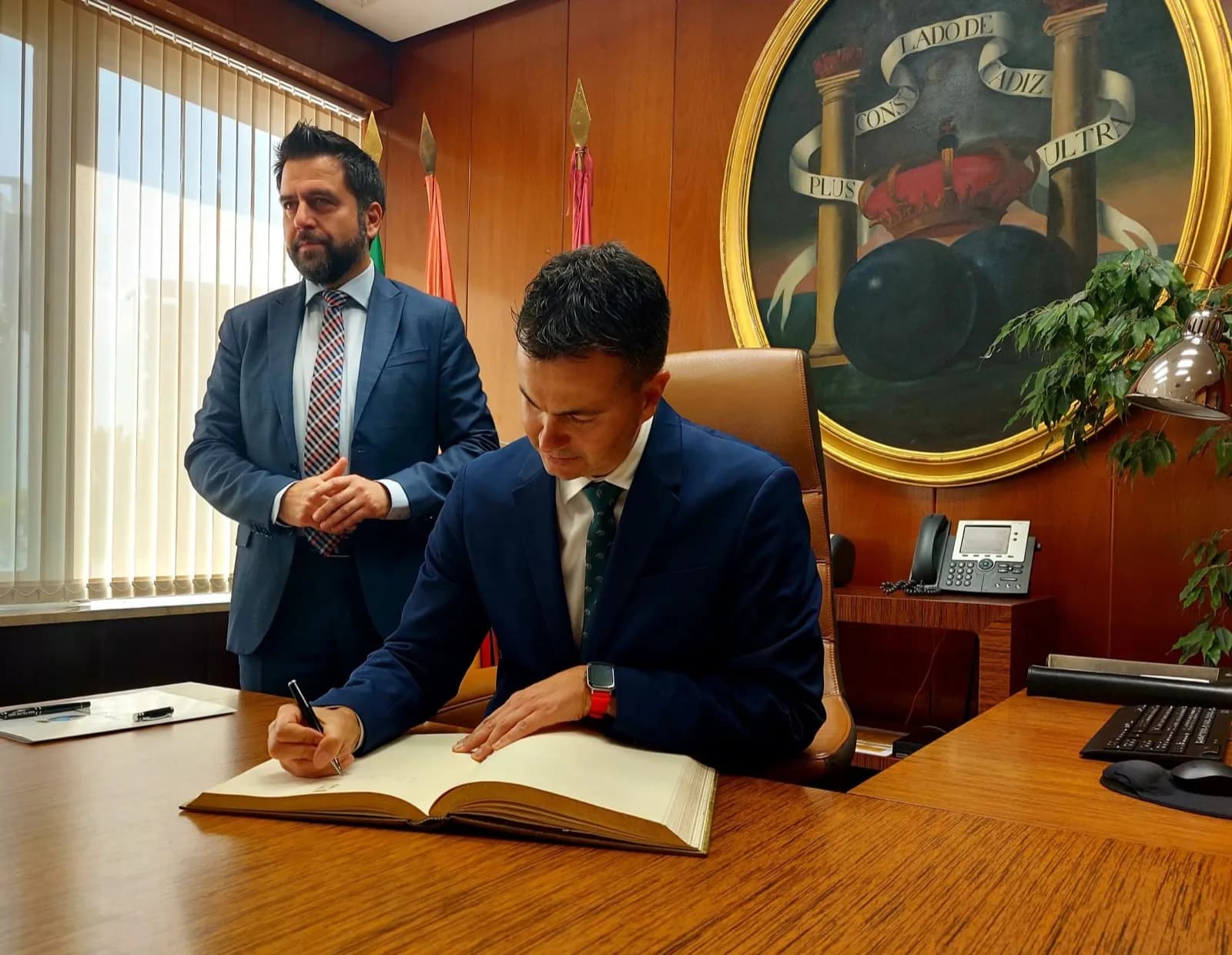 Reunión entre el ministro de Industria y los representantes de los sectores económicos y sociales de la provincia de Cádiz