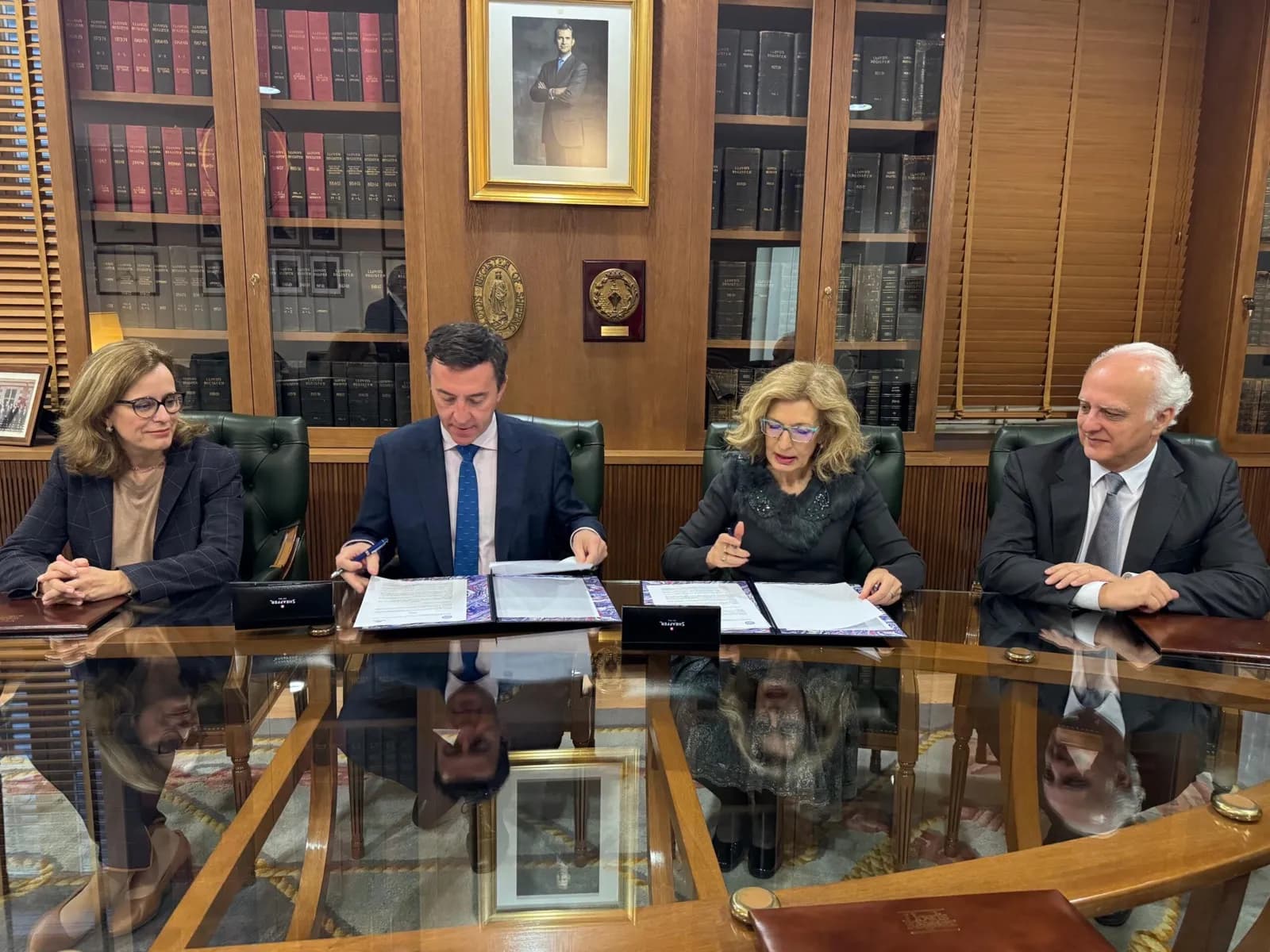Navantia y el Colegio de Ingenieros Navales firman un acuerdo para fomentar el empleo y la formación en el sector