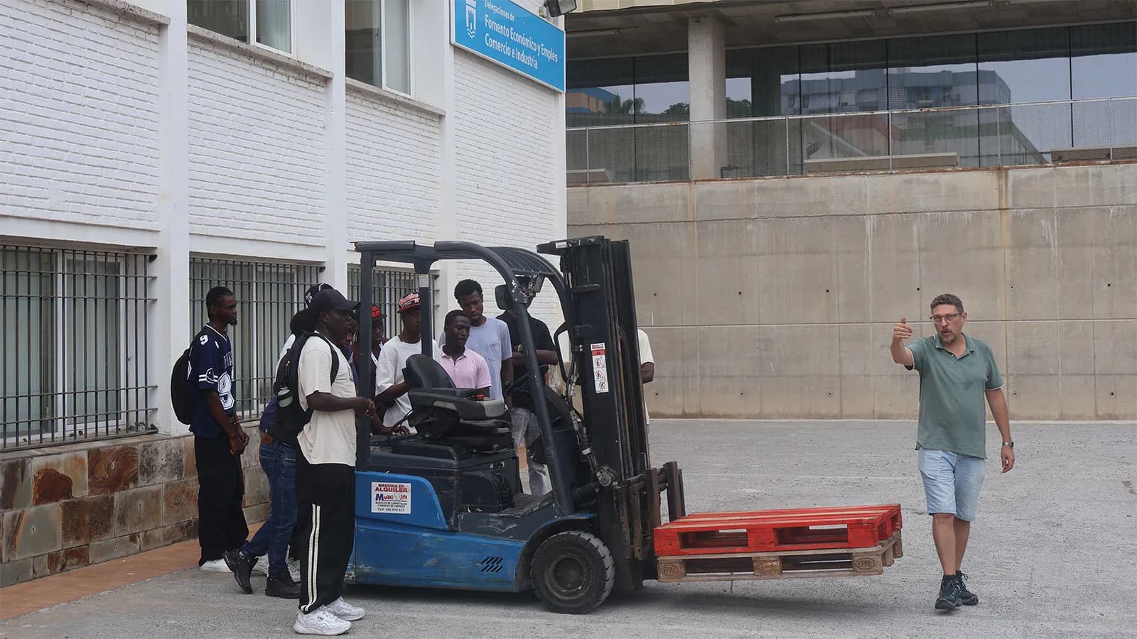 La Cámara de Comercio forma a jóvenes en gestión de almacén y manejo de carretillas elevadoras