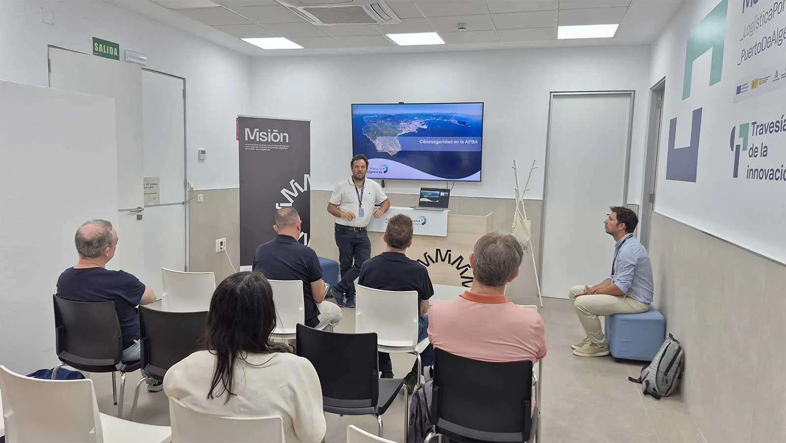 El Centro de Emprendimiento Digital del Puerto de Algeciras forma a las startups de Misión Andalucía en ciberseguridad, datos e IA