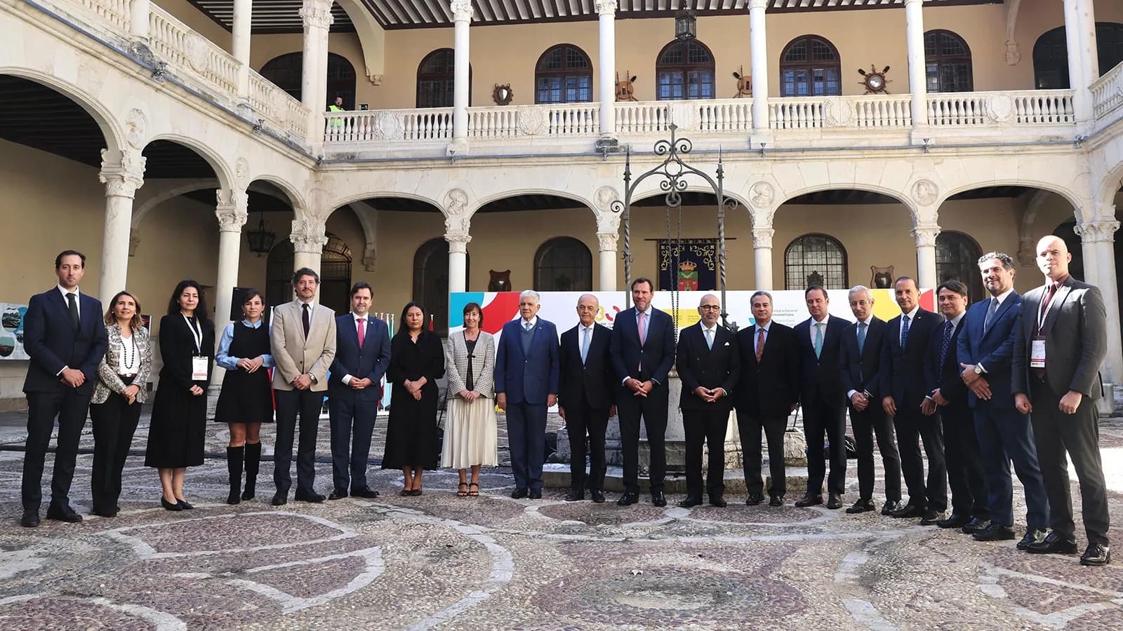 Los países iberoamericanos acuerdan crear un Foro Portuario para coordinar la cooperación entre sus puertos