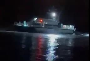 Una patrullera de la Guardia Civil colisiona contra una baliza de señalización en aguas de la Bahía