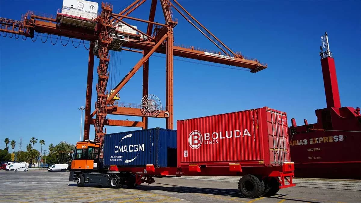 El H2Tractor de hidrógeno completa sus pruebas en el Puerto de Sevilla