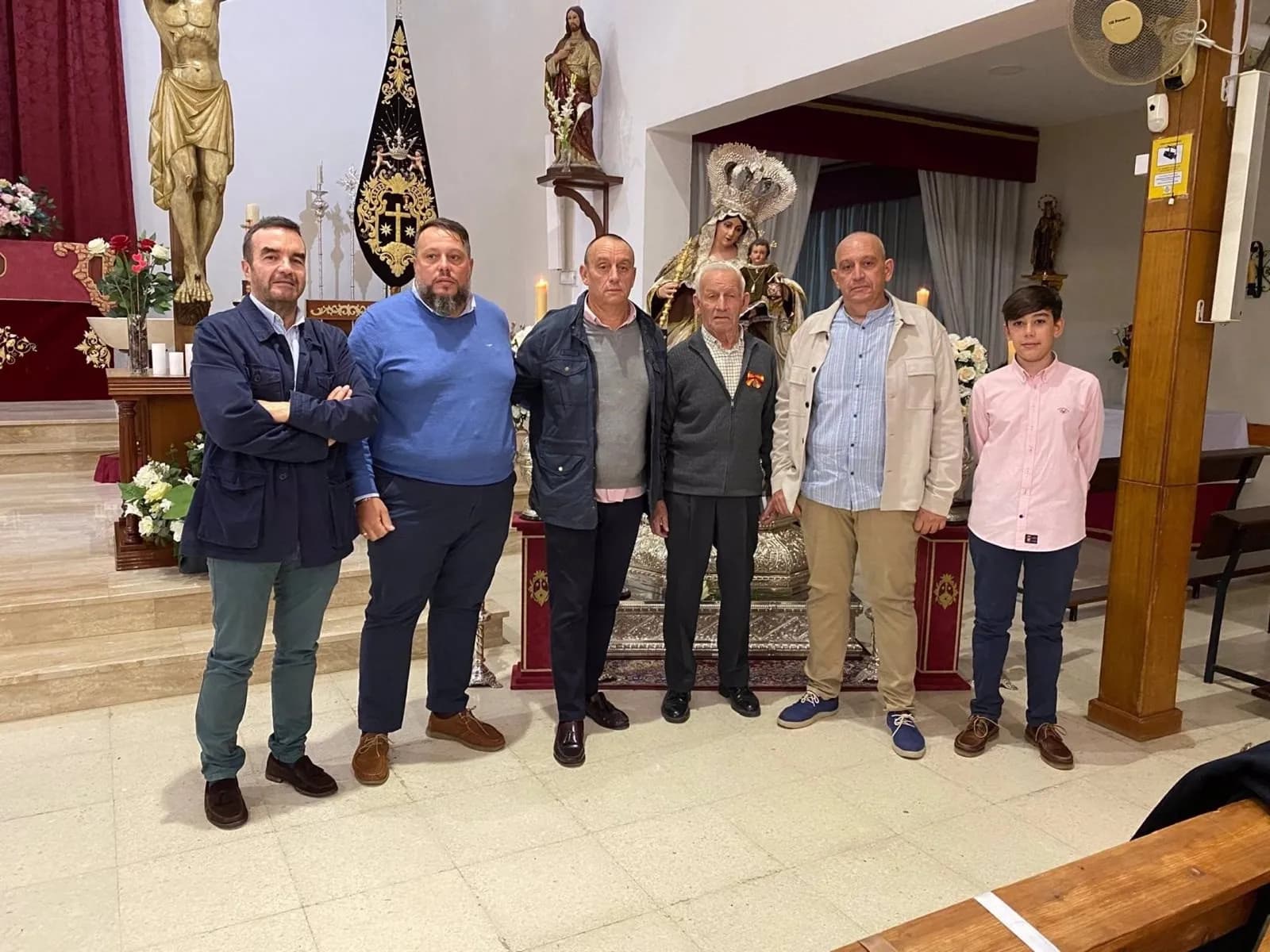La Hermandad del Carmen de El Puerto de Santa María homenajea a Rafael Pomares como «Hombre del Mar 2024»