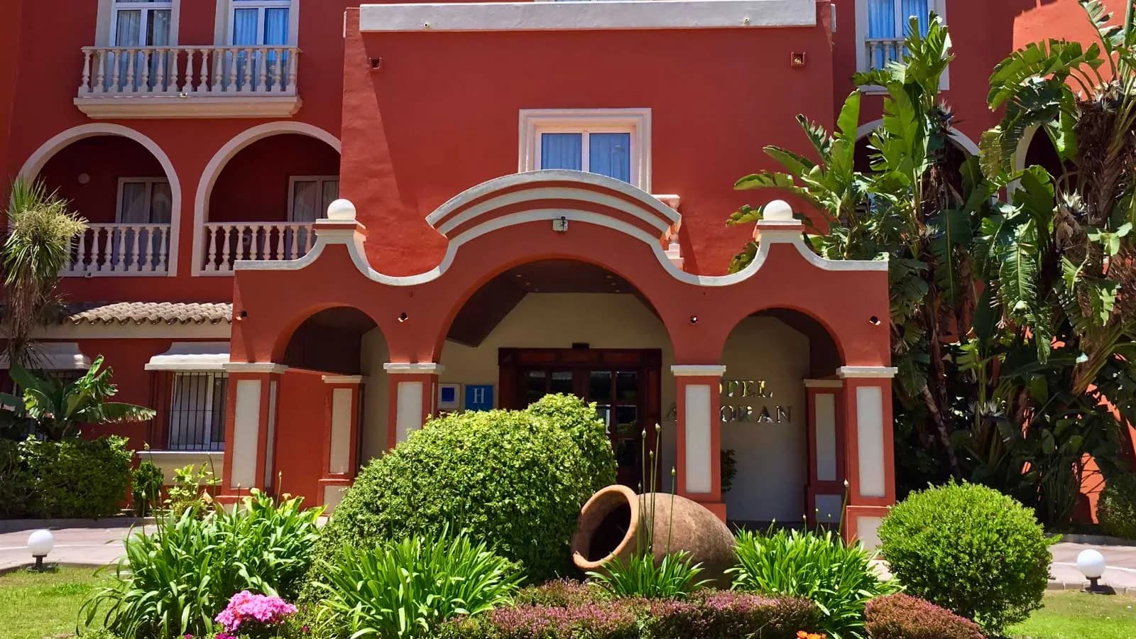 Hotel Alborán, un destino predilecto para celebrar la Navidad en el Campo de Gibraltar