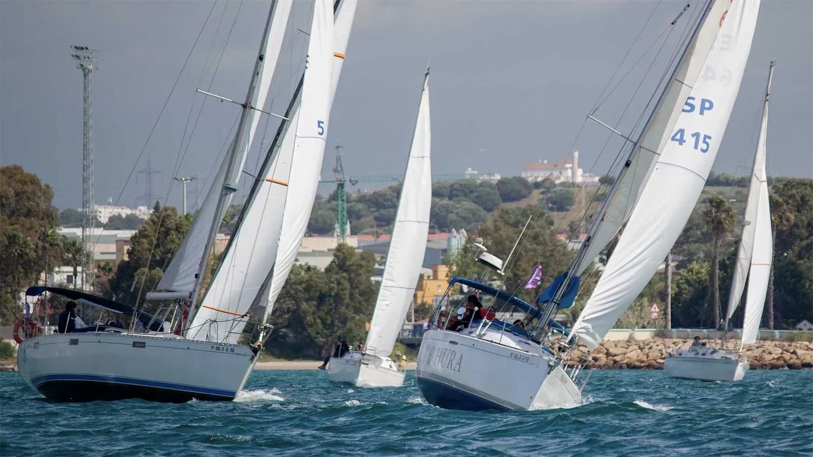 El Real Club Náutico de La Línea presenta la Regata Interclub del Estrecho-Ceuta Emociona