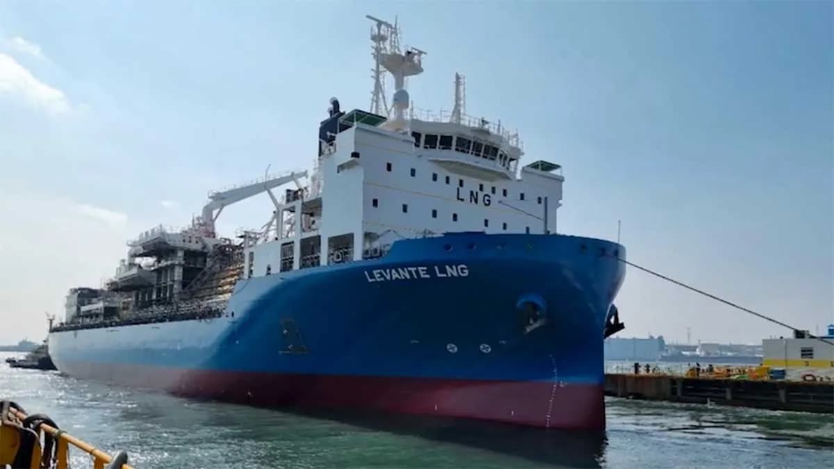 El “Levante LNG” cruza el Canal de Suez en su travesía hacia el puerto de Algeciras