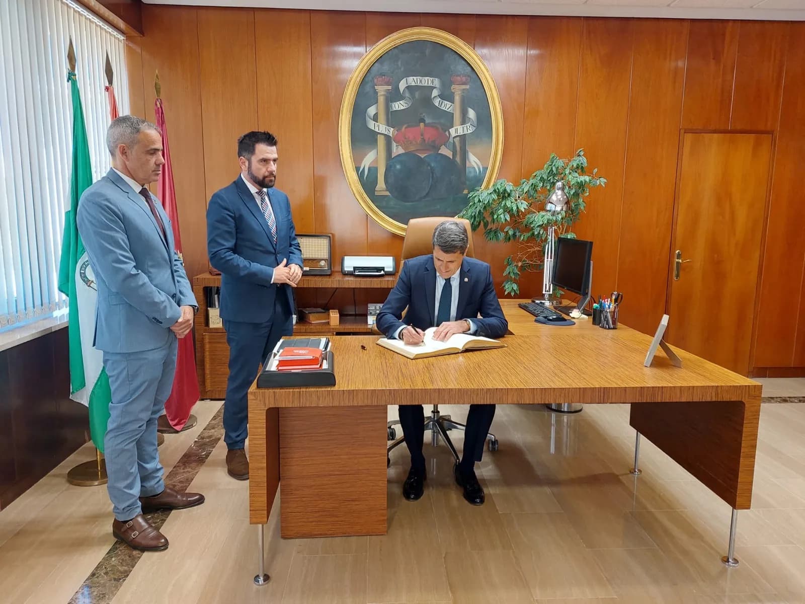 La Guardia Civil podrá comenzar en julio su actividad en el centro de perfeccionamiento del Servicio Marítimo en la Zona Franca