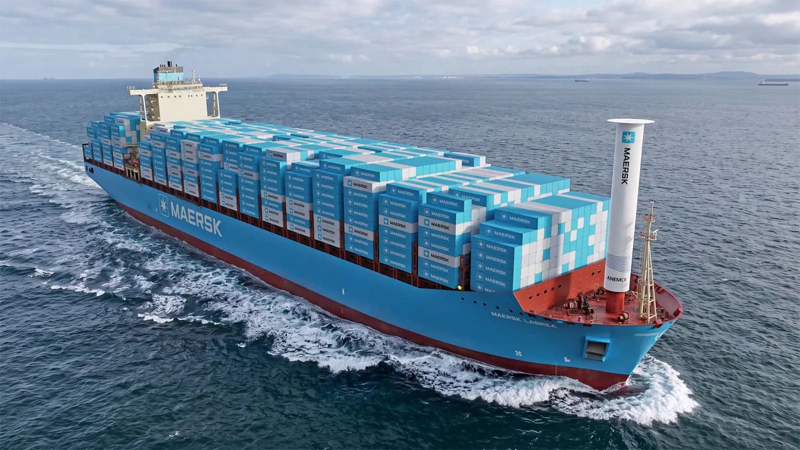 Maersk probará una vela rotatoria de 35 metros en un portacontenedores de 8.700 TEUs