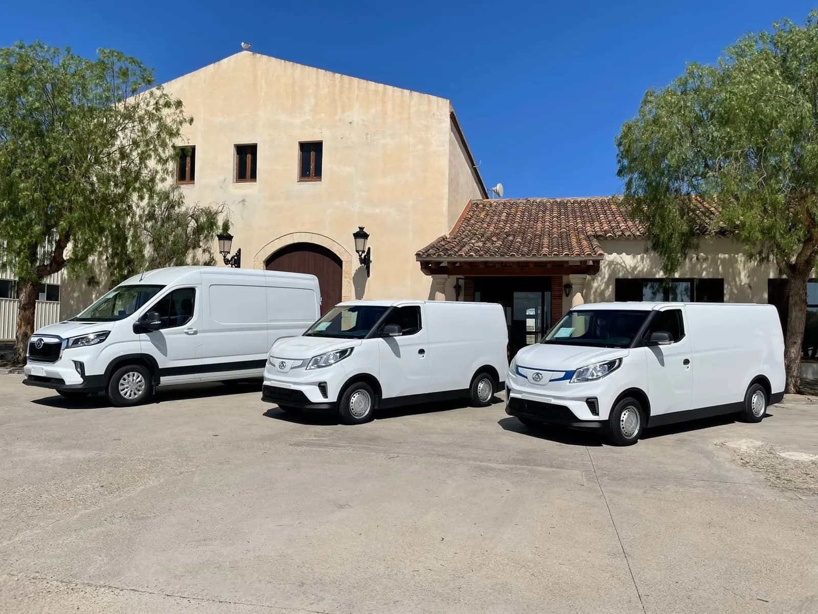 El gigante automovilístico Maxus distribuirá vehículos eléctricos a través del Puerto de Tarragona