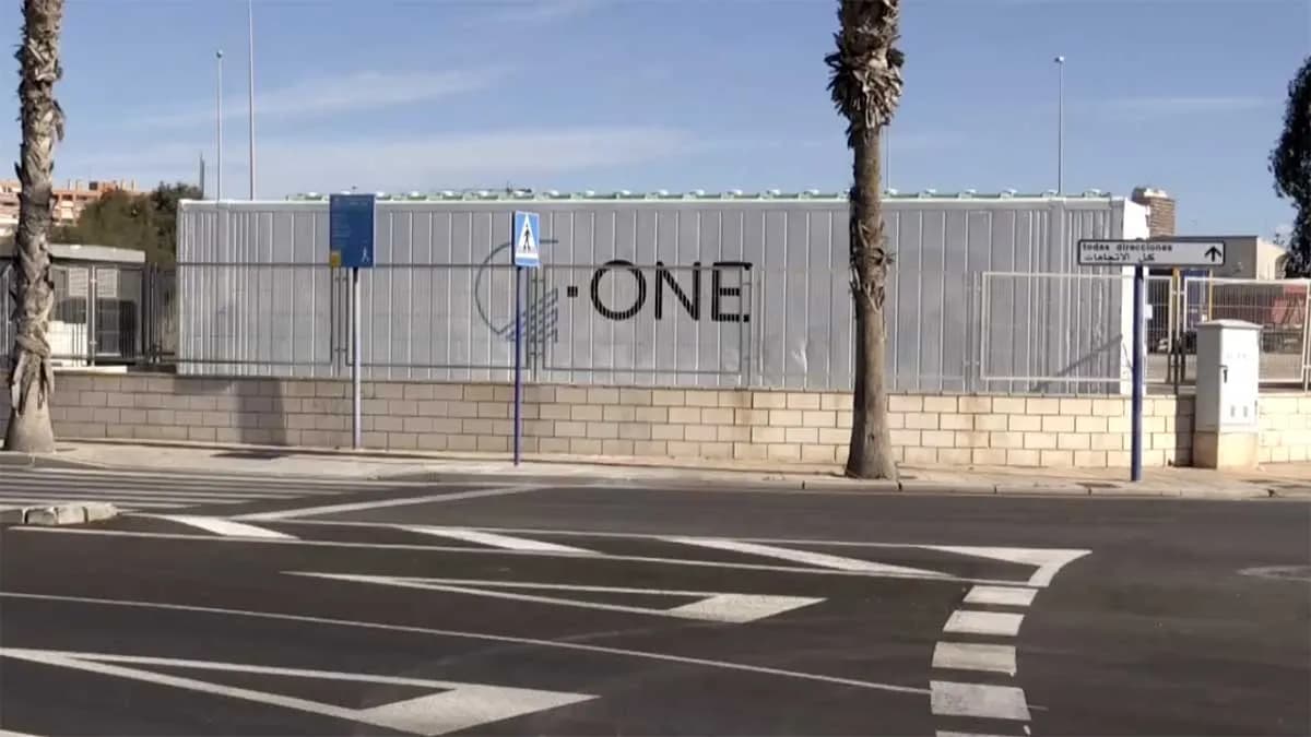 El puerto de Alicante inaugura una megabatería de 7 MW para avanzar en la transición energética