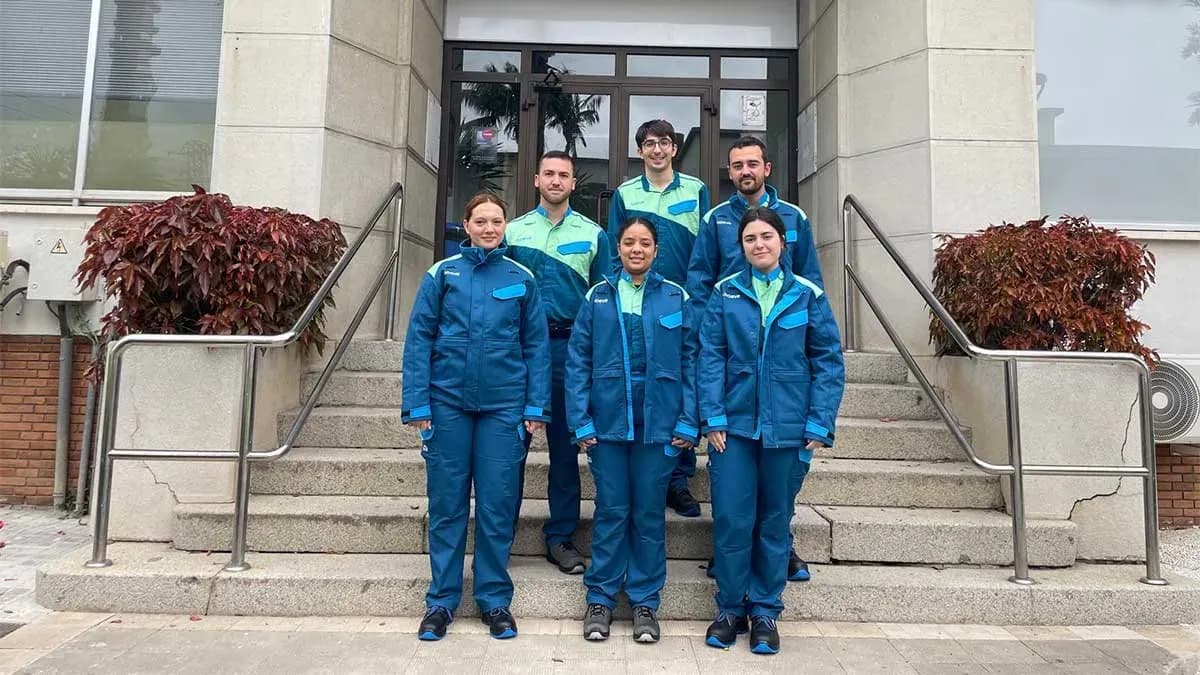 Moeve incorpora a estudiantes del Máster en Petroquímica de la Universidad de Cádiz en su parque energético de San Roque