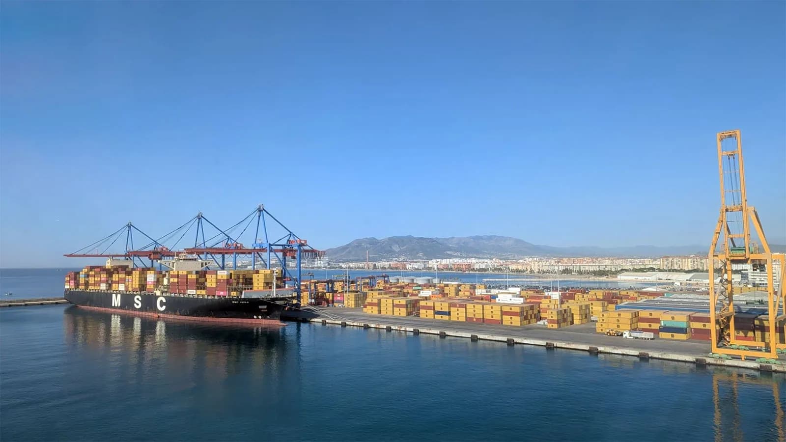 The Dragon line of MSC is now operating with the port of Málaga as a stopover