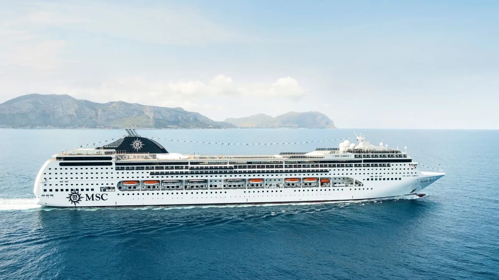 El Puerto de Ceuta recibe, este sábado, al buque crucero ‘MSC Lírica’