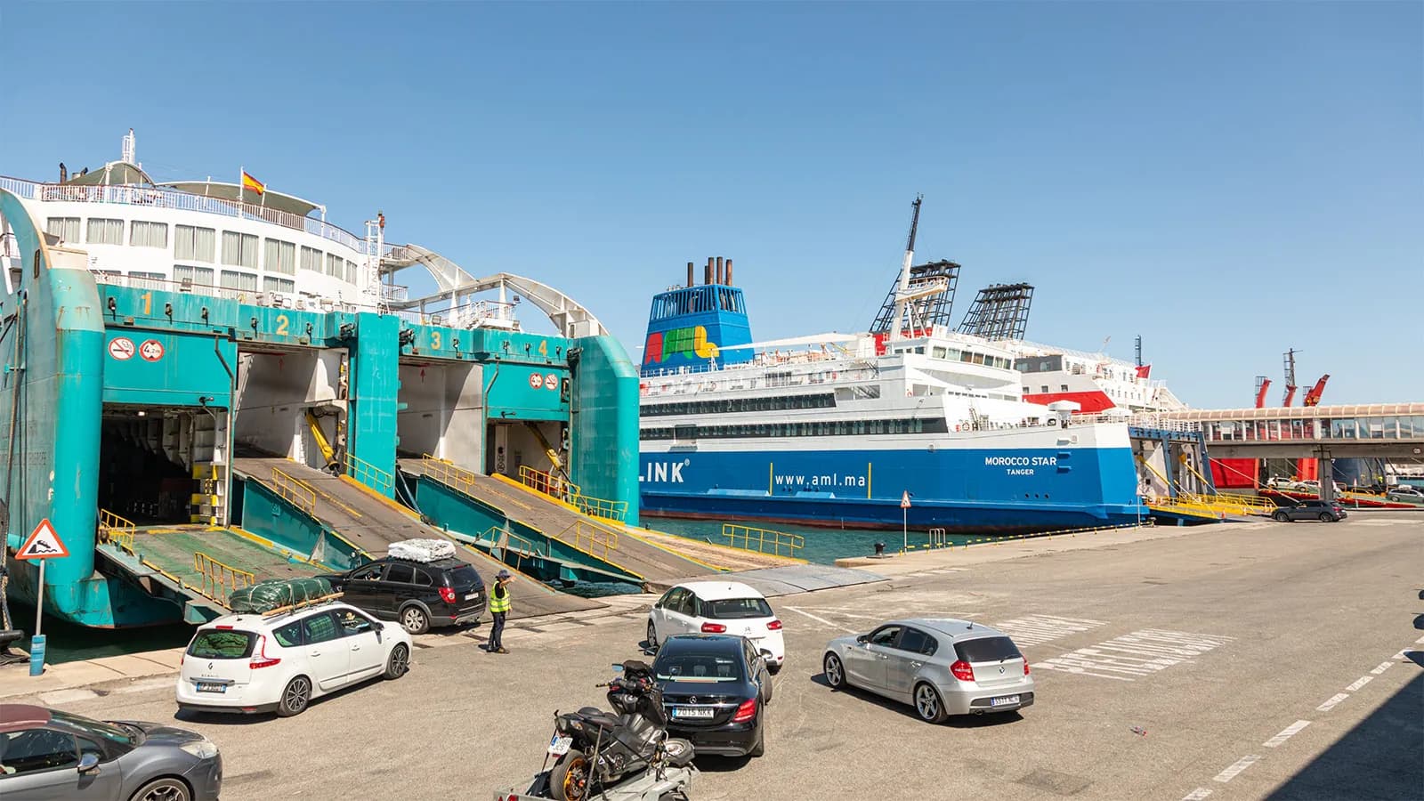 Los puertos de Algeciras y Tarifa acumulan más de 1,14 millones de pasajeros en la fase de salida de la OPE 2026
