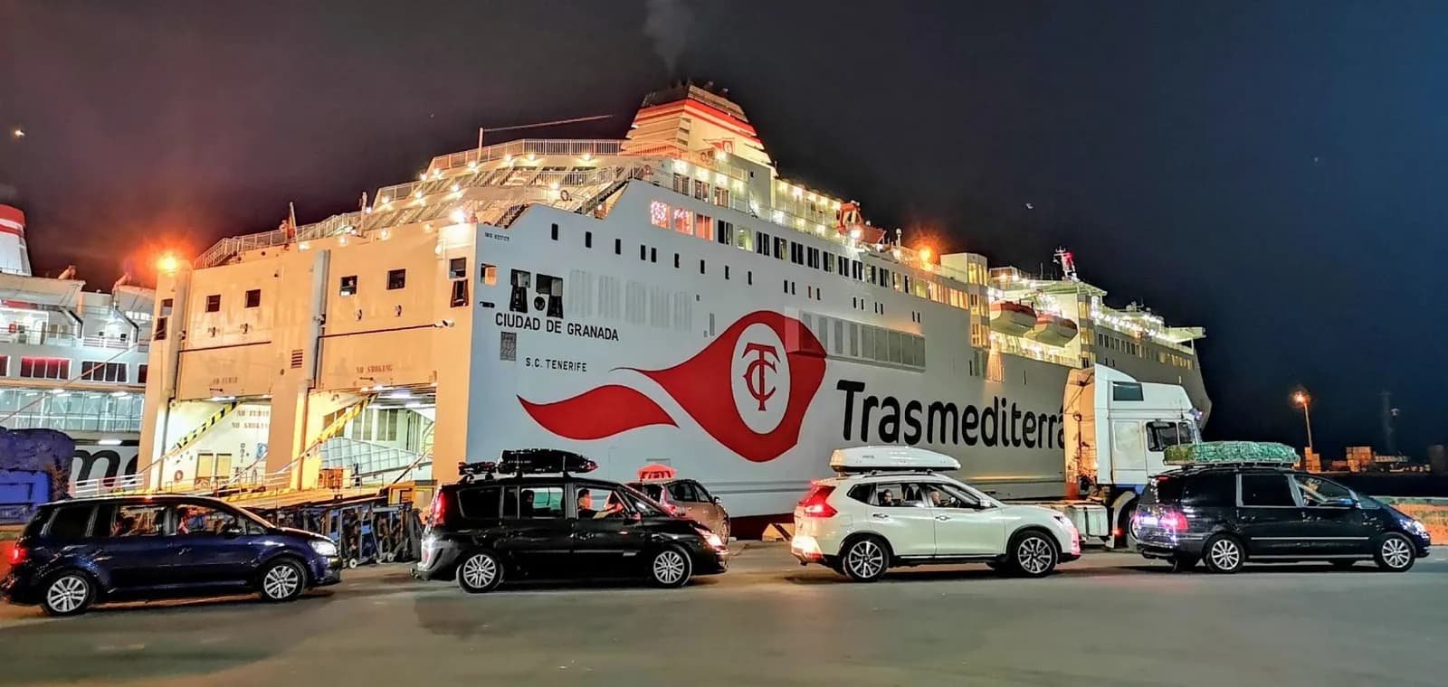 El Puerto de Almería registra una disminución de pasajeros en la Operación Paso del Estrecho